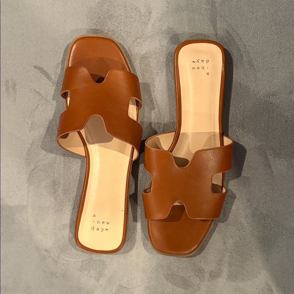 a new day Brown Sandals - Picture 4 of 5